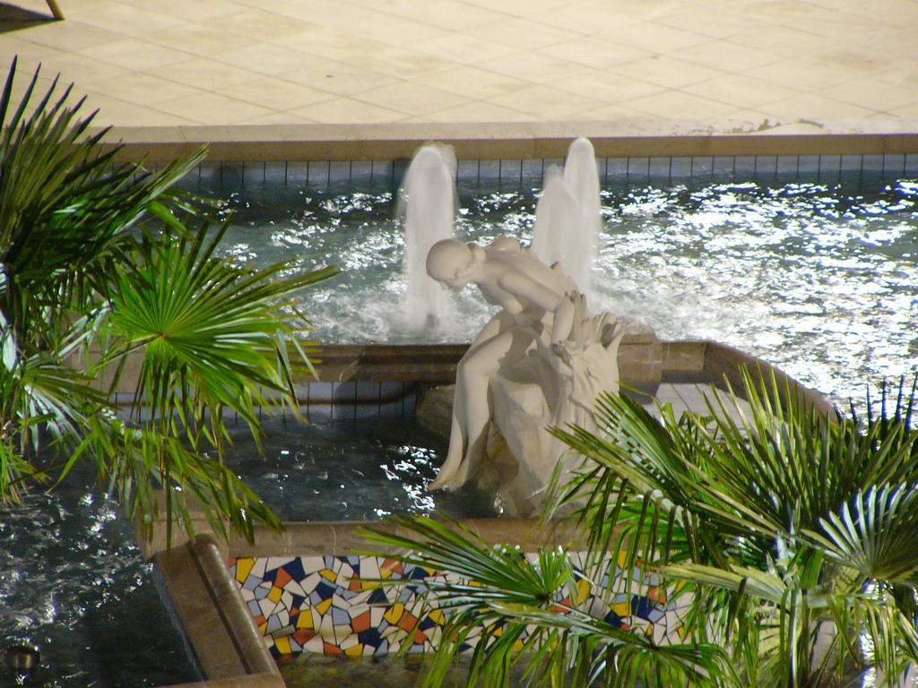 Hotel Le Bourbon Pau Centre Dış mekan fotoğraf